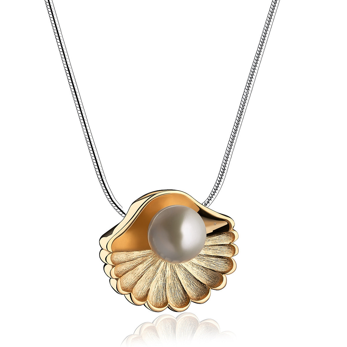 Pendant: Sea Shell Pearl - Gold Vermeil Two Tone